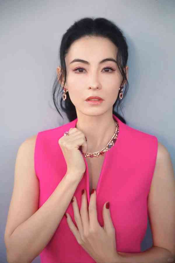 張柏芝｜46歲張柏芝病容曝光面露疲態　自爆「非常貧血」日服3次補血劑