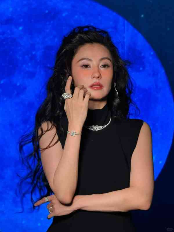 張柏芝｜46歲張柏芝病容曝光面露疲態　自爆「非常貧血」日服3次補血劑
