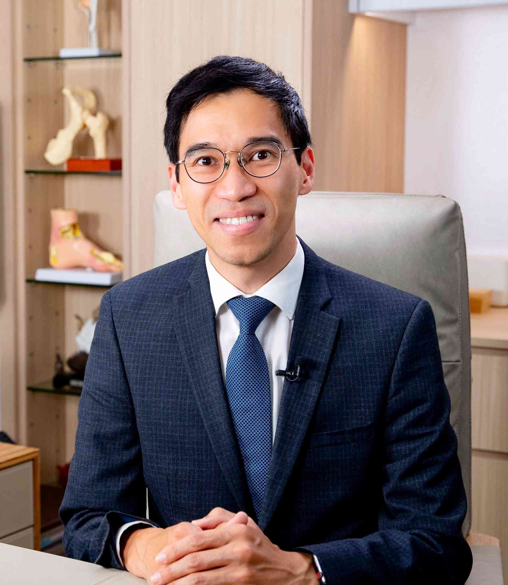 風濕|周身痛又易攰,如何分辨是風濕免疫病還是「返工攰」?專科醫生:長期唔理風濕,關節受損可以不能逆轉 風濕|周身痛又易攰,如何分辨是風濕免疫病還是「返工攰」?專科醫生:長期唔理風濕,關節受損可以不能逆轉