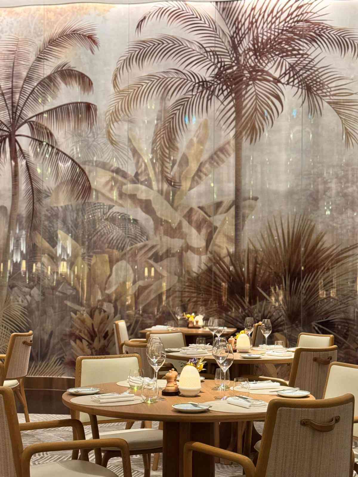 奢華與酒香交織:澳門銀河嘉佩樂 Pony & Plume 酒吧 奢華與酒香交織:澳門銀河嘉佩樂 Pony & Plume 酒吧