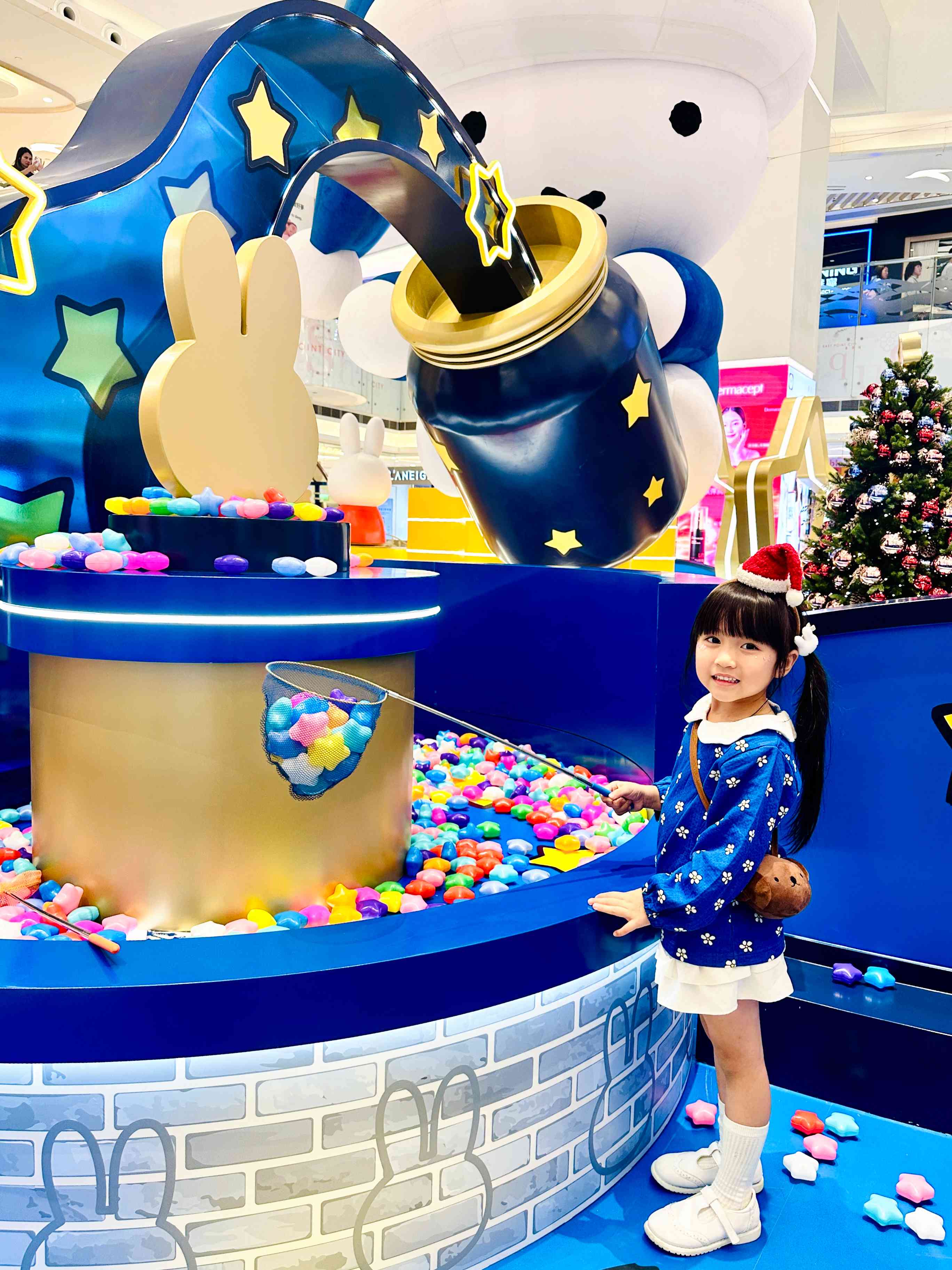 聖誕好去處2025｜miffy聖誕小鎮登陸將軍澳：全港獨家miffy電動小船、miffy粉絲見面會、玩遊戲贏miffy限量精品