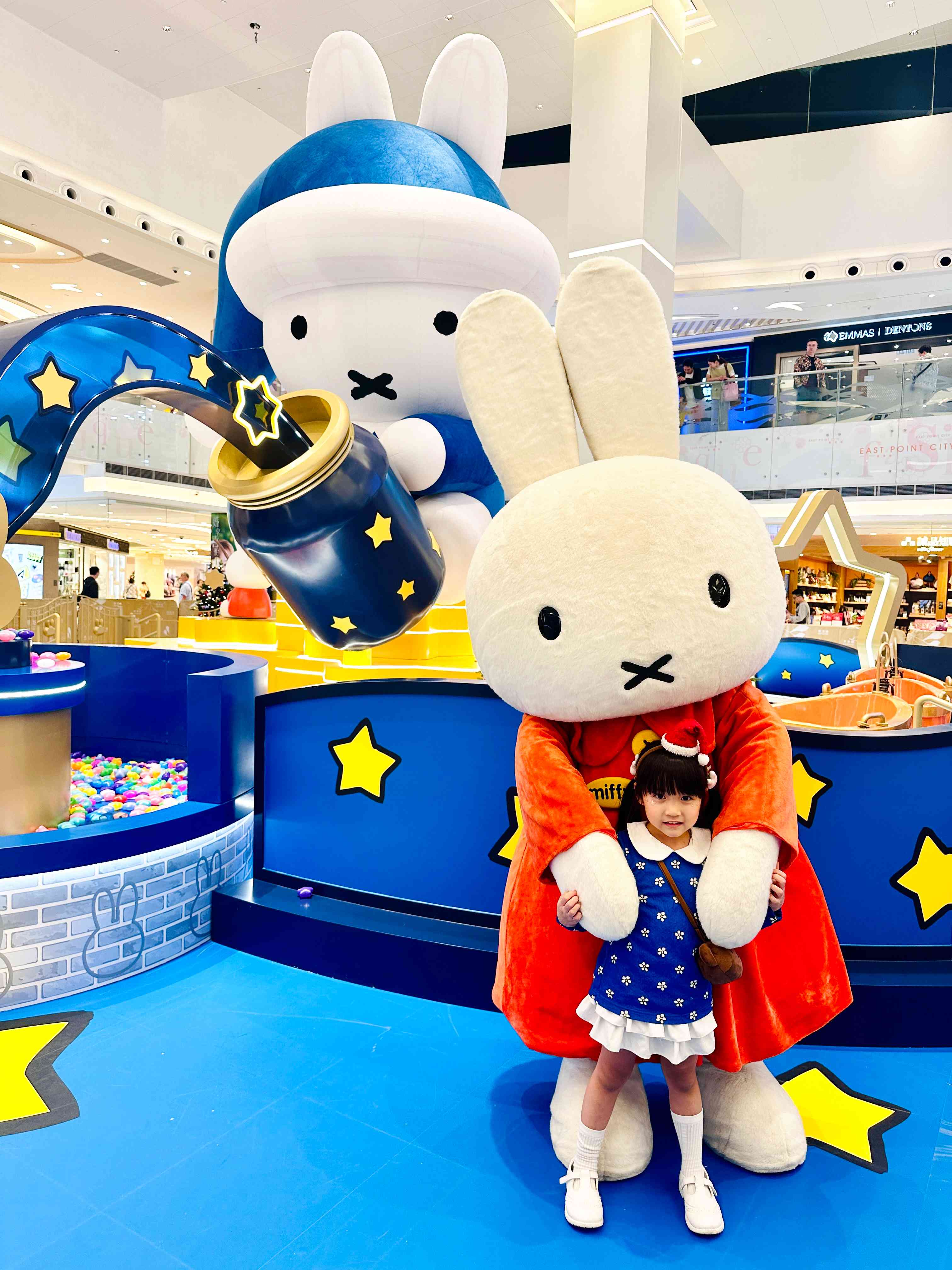 聖誕好去處2025｜miffy聖誕小鎮登陸將軍澳：全港獨家miffy電動小船、miffy粉絲見面會、玩遊戲贏miffy限量精品