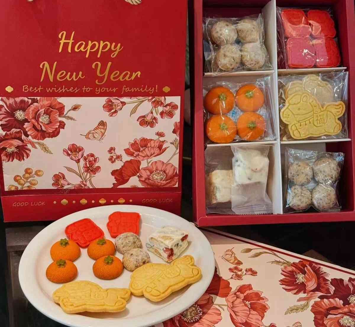 農曆新年好去處2026︱啟德體育園首個海濱年宵市集 ＋花車展覽 ，AIRSIDE粉紅招財貓打卡