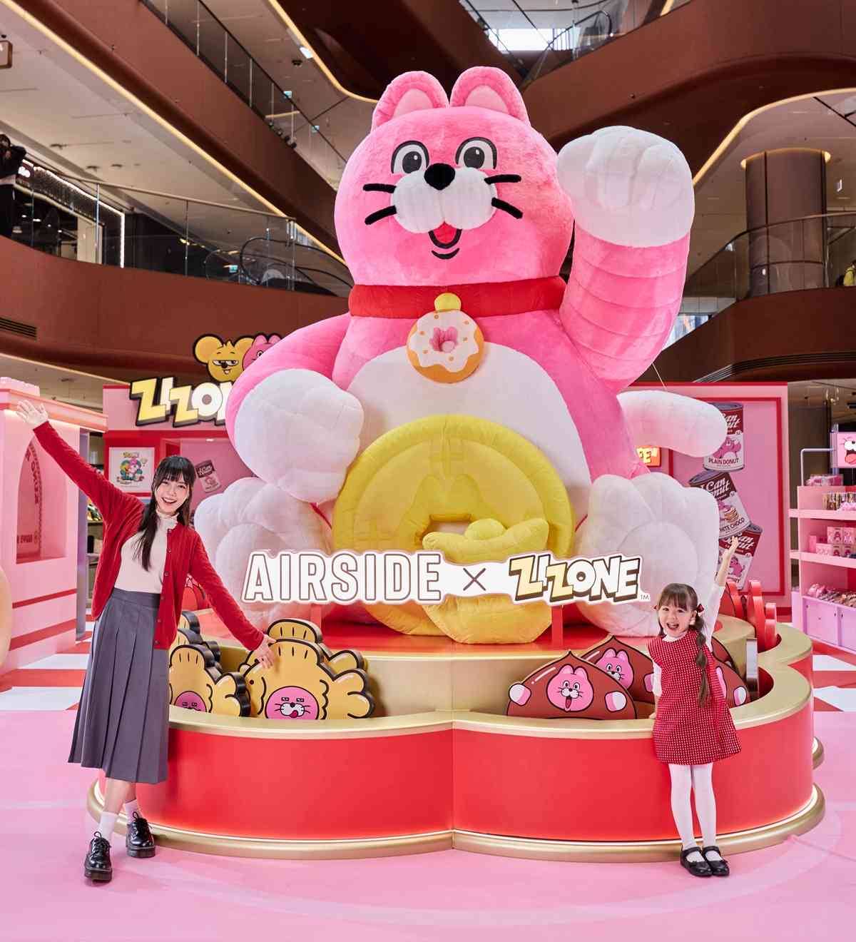 農曆新年好去處2026︱啟德體育園首個海濱年宵市集 ＋花車展覽 ，AIRSIDE粉紅招財貓打卡