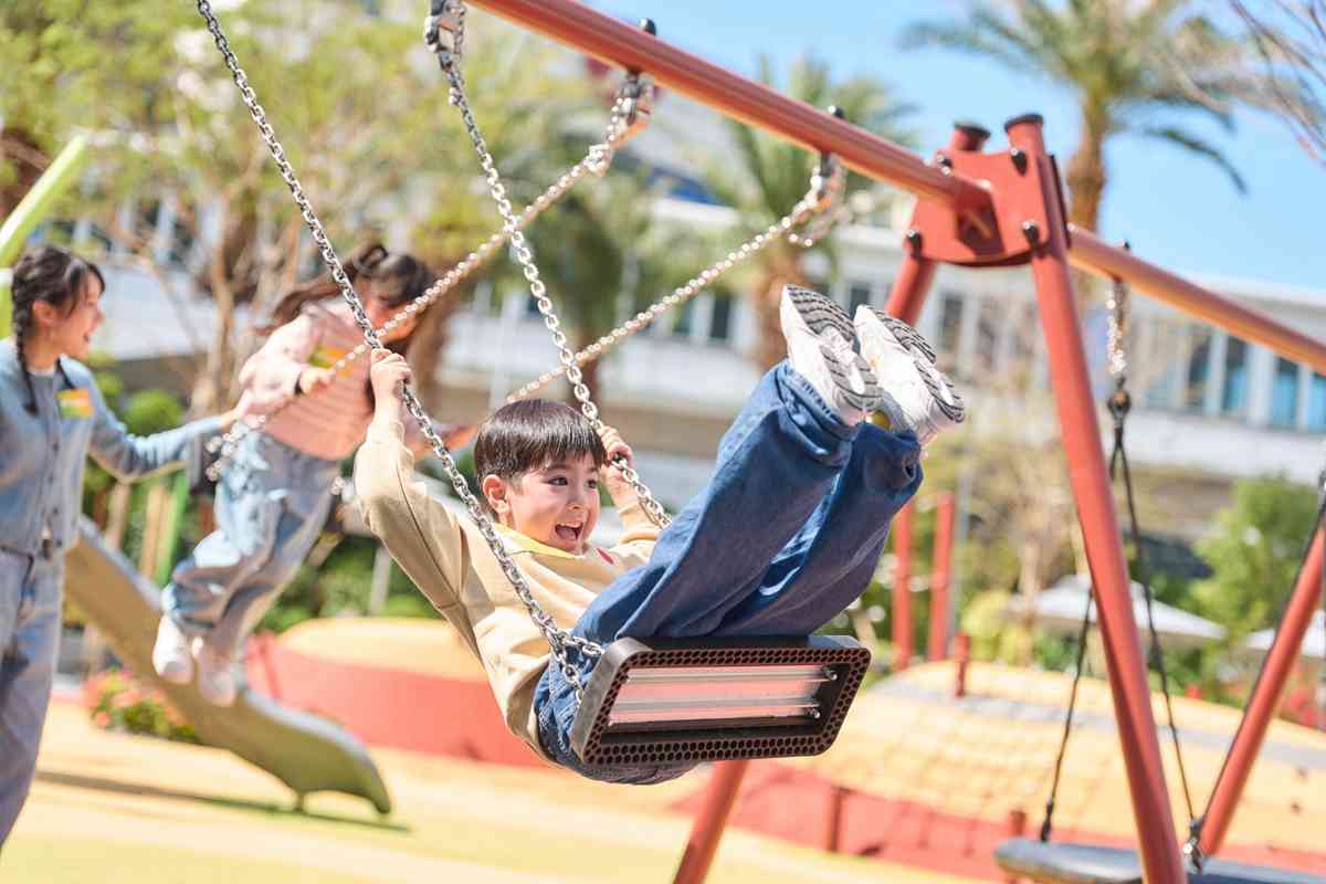 奧海城五環遊樂園免費玩！三大主題區︰38米長網環陣＋迷宮＋攀爬繩索＋共融氹氹轉＋花海打卡