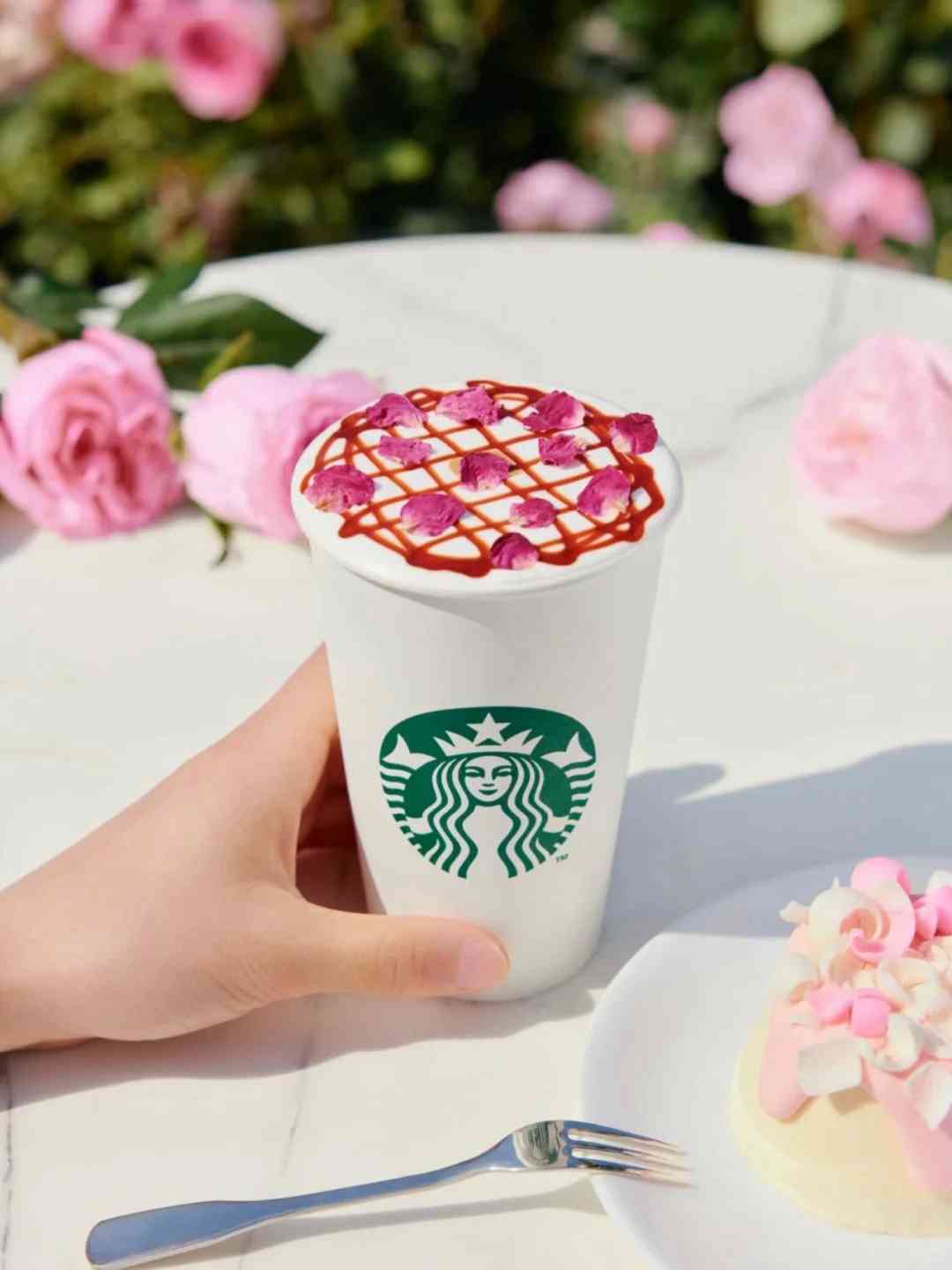 深圳好去處｜福田Starbucks變身夢幻粉紅玫瑰屋！復活假期北上打卡必到