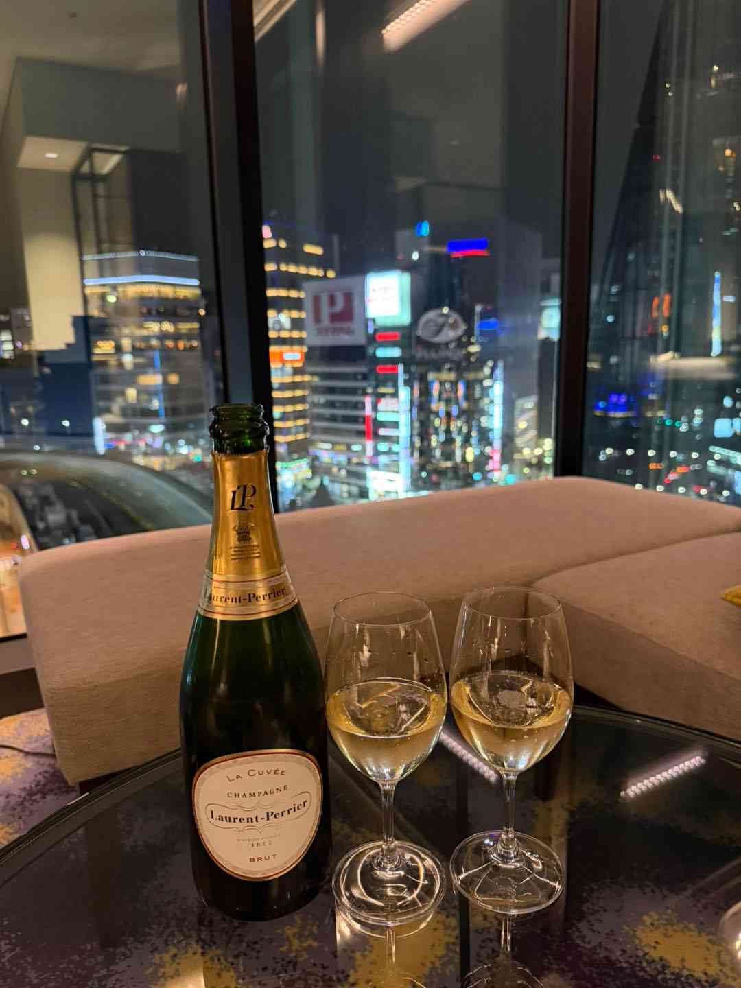 蘇民峰東京率先賞櫻!跟蘇師傅銀座揾食:厚切熟成牛舌串燒、鴨拉麵、炭燒鰻魚、河豚料理 蘇民峰東京率先賞櫻!跟蘇師傅銀座揾食:厚切熟成牛舌串燒、鴨拉麵、炭燒鰻魚、河豚料理