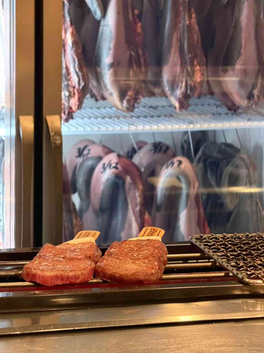 蘇民峰東京率先賞櫻!跟蘇師傅銀座揾食:厚切熟成牛舌串燒、鴨拉麵、炭燒鰻魚、河豚料理 蘇民峰東京率先賞櫻!跟蘇師傅銀座揾食:厚切熟成牛舌串燒、鴨拉麵、炭燒鰻魚、河豚料理