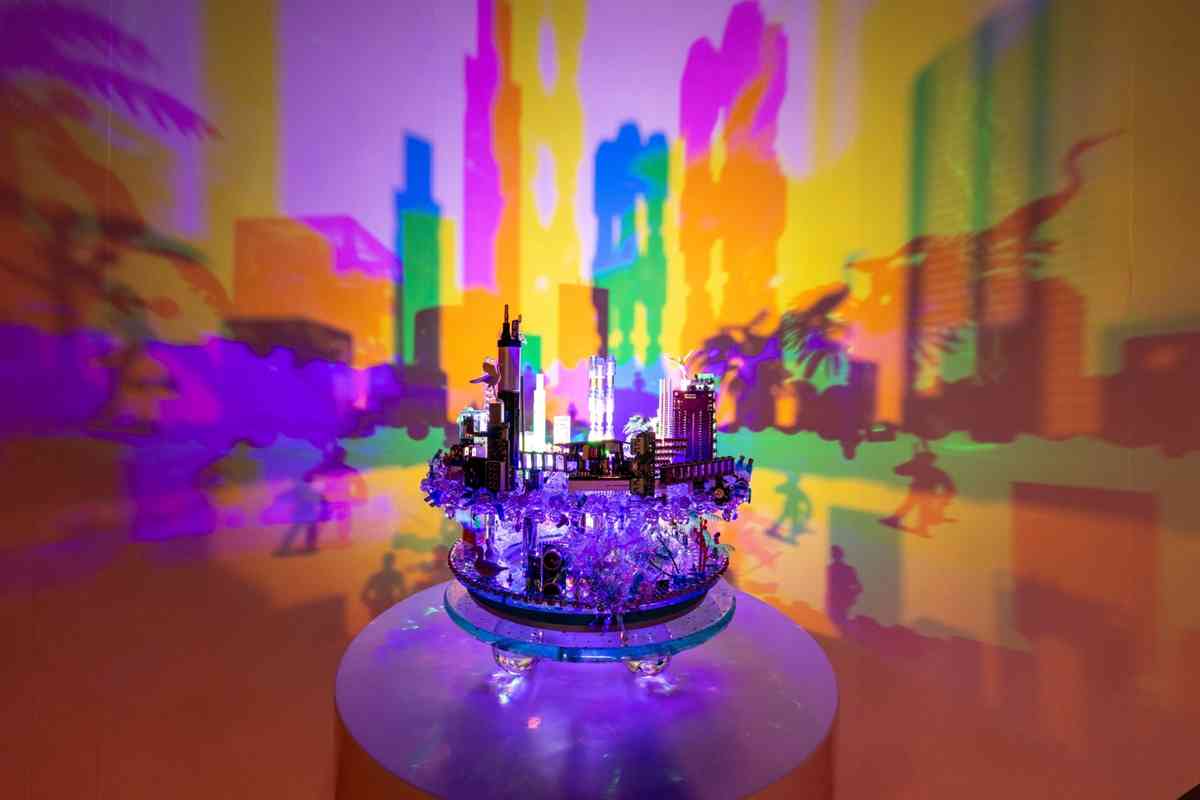 Central Yards 中環藝嚐展︱十大浸沉式體驗展區+脆皮香蕉+普普氣球狗啫喱+向日葵打卡位 Central Yards 中環藝嚐展︱十大浸沉式體驗展區+脆皮香蕉+普普氣球狗啫喱+向日葵打卡位