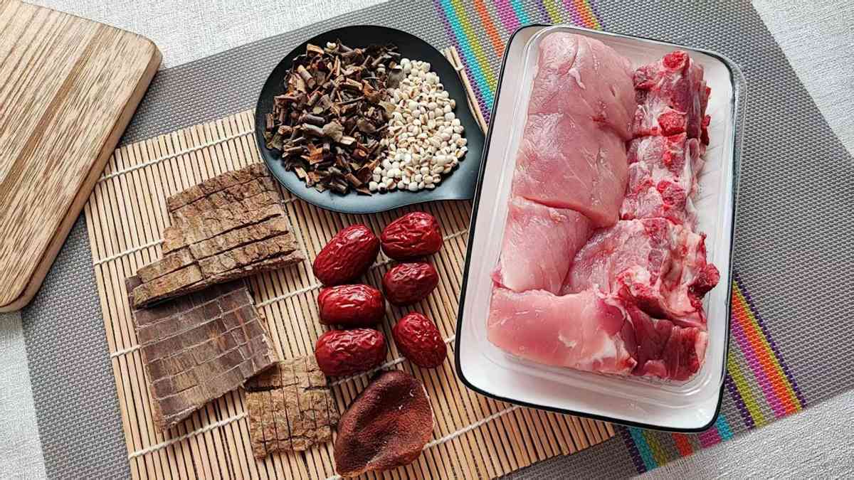 風濕發作高峰期，中醫解析痹症與風寒濕邪關係，3款食療推薦