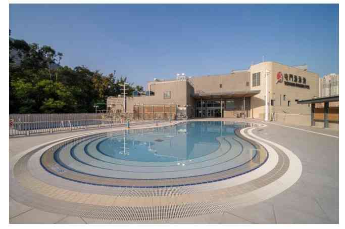 全港44個泳館4.1起開放，公眾游泳池月票長者、小童及學生半價＋最平$5入場