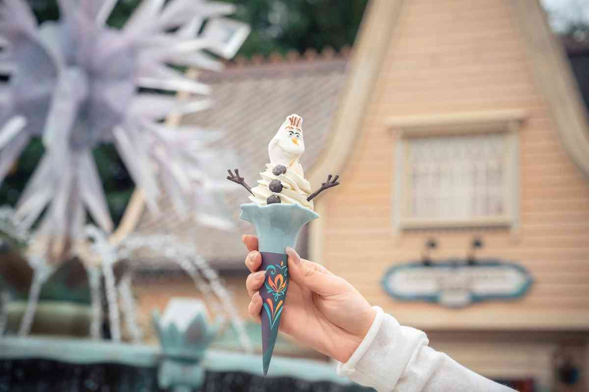 香港迪士尼樂園︱魔雪奇緣世界小白機械人5月現身!二人同遊門票75折+精品美食推介+灰熊山谷新體驗 香港迪士尼樂園︱魔雪奇緣世界小白機械人5月現身!二人同遊門票75折+精品美食推介+灰熊山谷新體驗