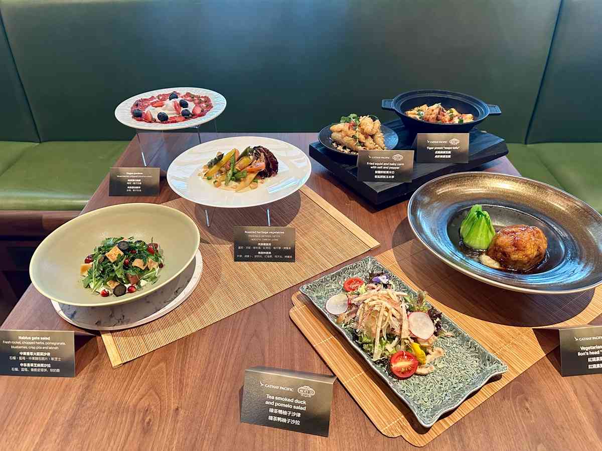 國泰「寰宇堂」頭等貴賓室重開：著名中菜館「卅二公館」設計特色餐單、提供肩頸／頭部／足部按摩及眼部護理服務