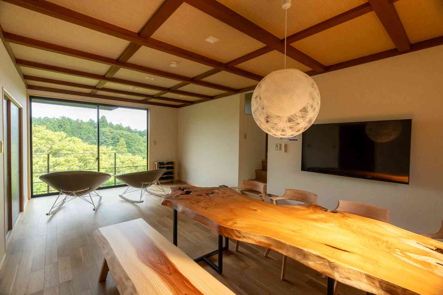 富士山放題！$4,860起包起獨立屋：絕景風呂＋室內圍爐裏BBQ＋2025年9月新開業！最平人均$770