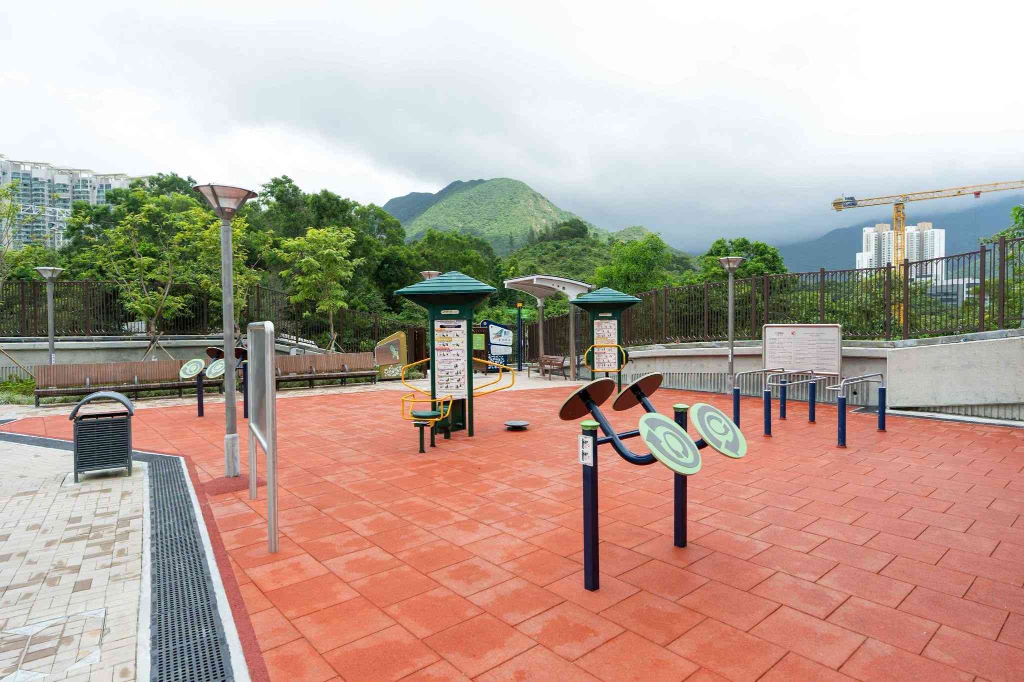 東涌好去處︱東涌小炮台公園日落美景打卡＋遠眺機場、港珠澳大橋夕陽＋寵物公園健身園地＋交通方法