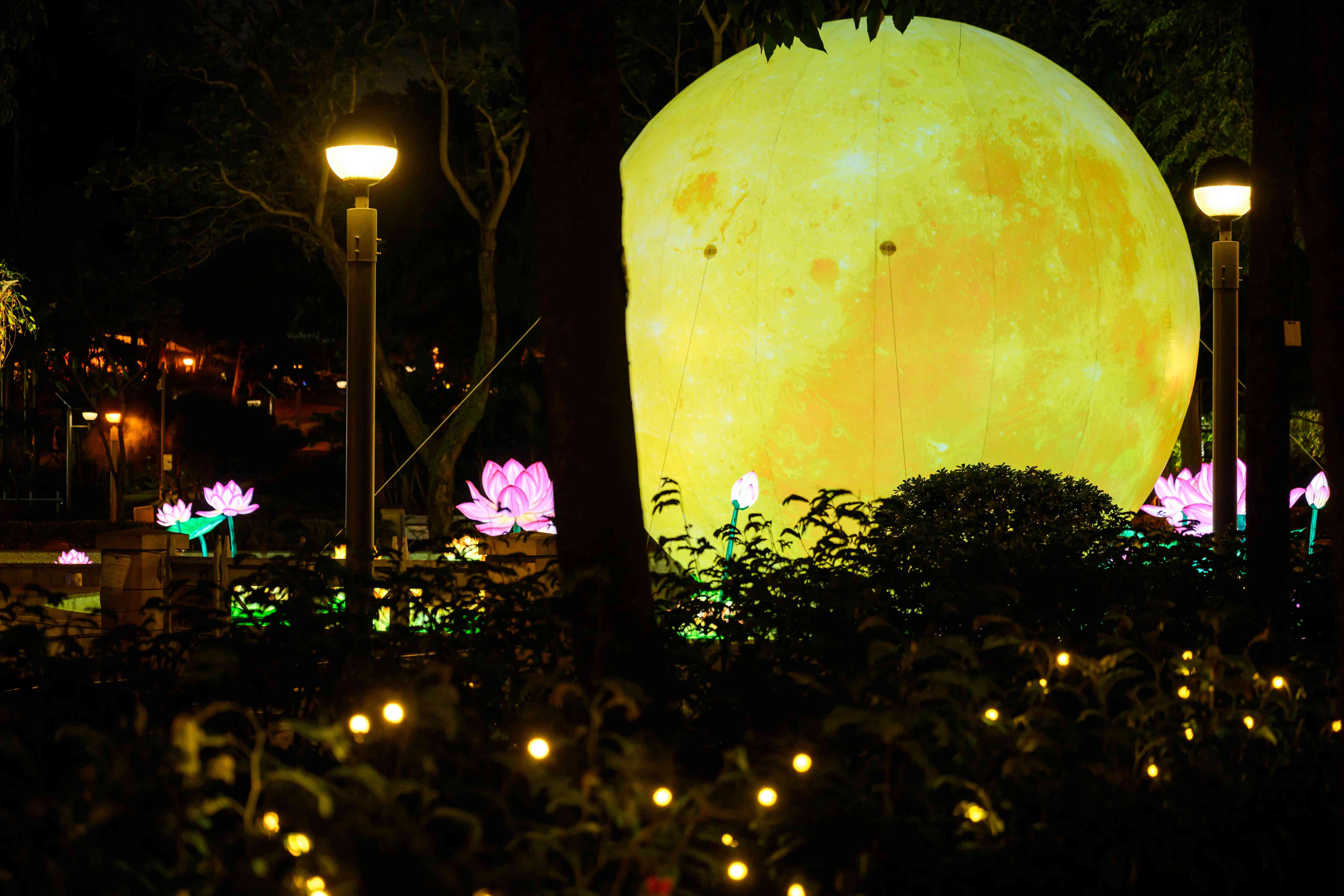 中秋節好去處2026︱維園國際中秋綵燈匯展期增至10月4日，9月24至27日延長開放至午夜
