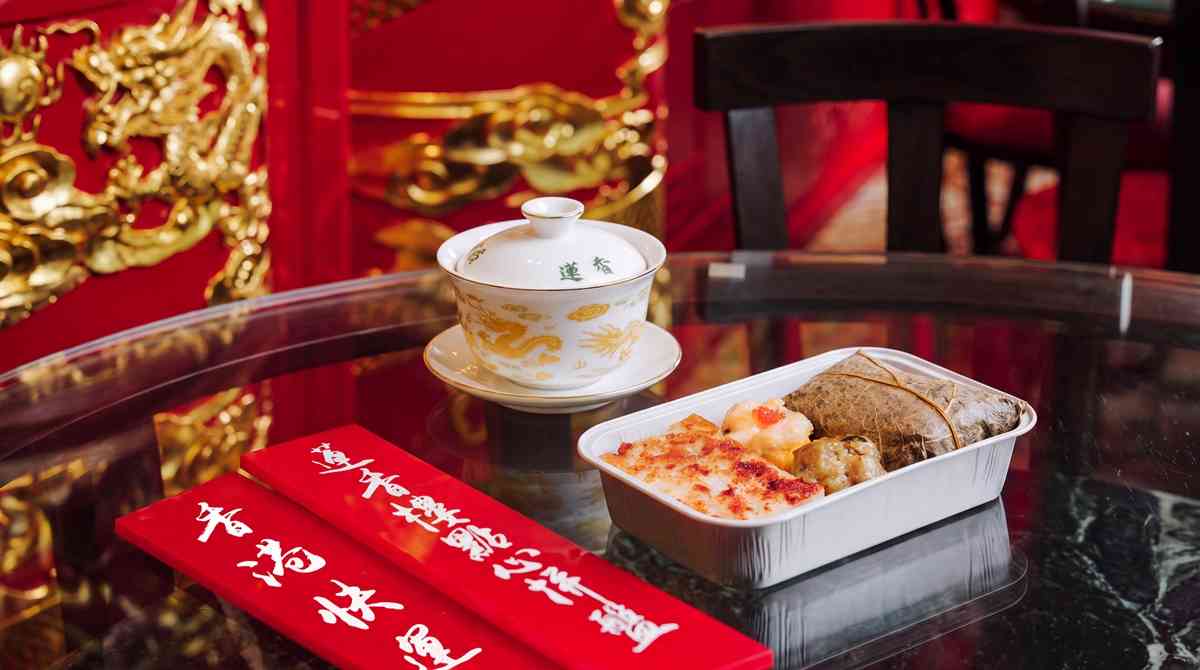 香港快運全新飛機餐:3萬呎高空歎「香港蓮香樓」點心!同場加推沙嗲王白咖喱杯麵 -- 玩樂假期 香港快運全新飛機餐:3萬呎高空歎「香港蓮香樓」點心!同場加推沙嗲王白咖喱杯麵 -- 玩樂假期