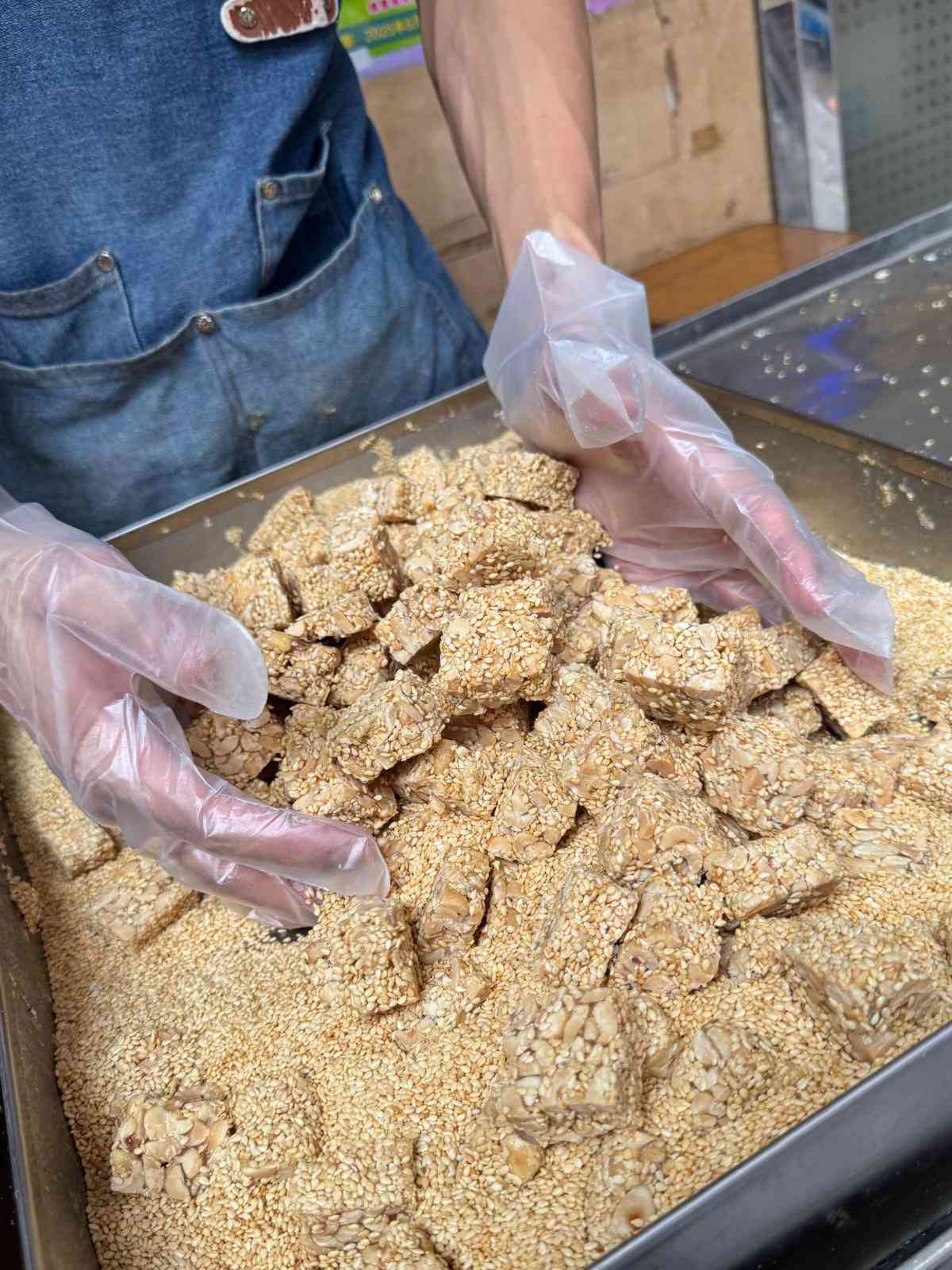 澳門合記手工花生糖 40年街頭車仔檔老字號