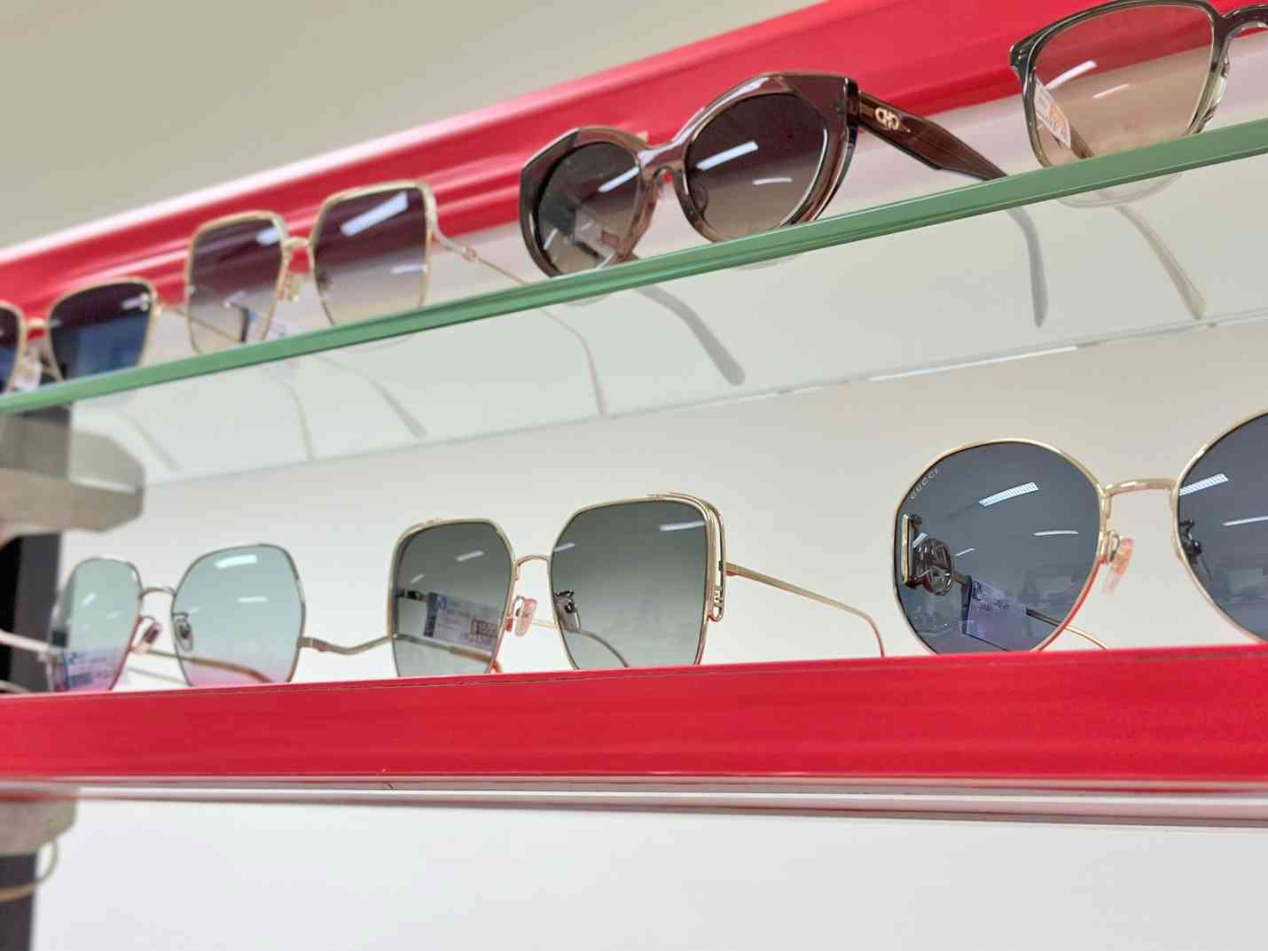 眼鏡88名牌開倉︱太陽眼鏡低至$100+鏡架鏡片組合$300起+配件最平$5 眼鏡88名牌開倉︱太陽眼鏡低至$100+鏡架鏡片組合$300起+配件最平$5