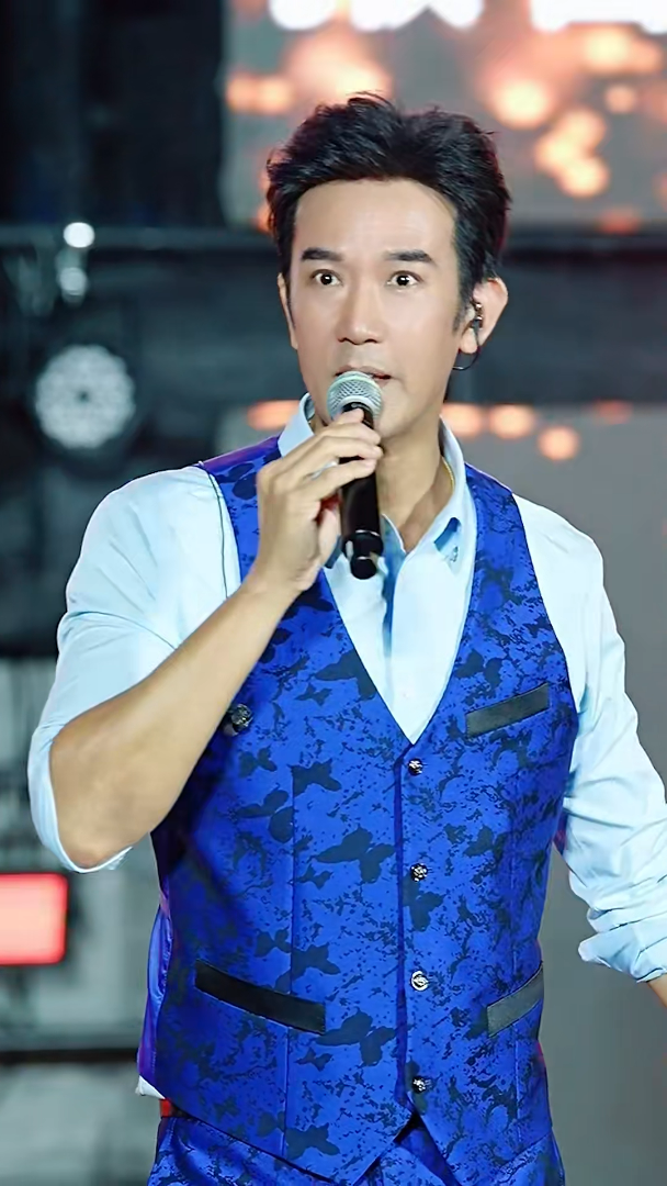 明星近況丨56歲前TVB「女星殺手」淪羅湖賣唱　曾與梅艷芳陳德容傳緋聞　轉戰商界自爆被騙8位數身家