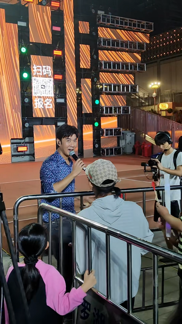 明星近況丨56歲前TVB「女星殺手」淪羅湖賣唱　曾與梅艷芳陳德容傳緋聞　轉戰商界自爆被騙8位數身家