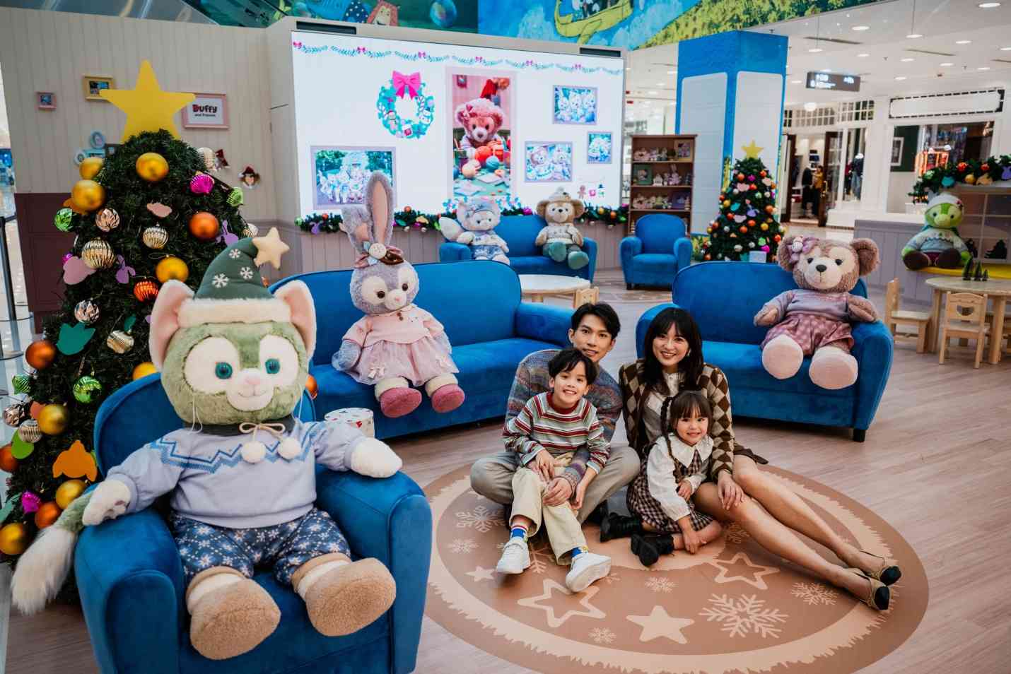 聖誕好去處2025︱海港城迪士尼9 米高奇妙聖誕樹，米奇/Duffy 與好友/魔雪奇緣世界打卡位＋快閃店