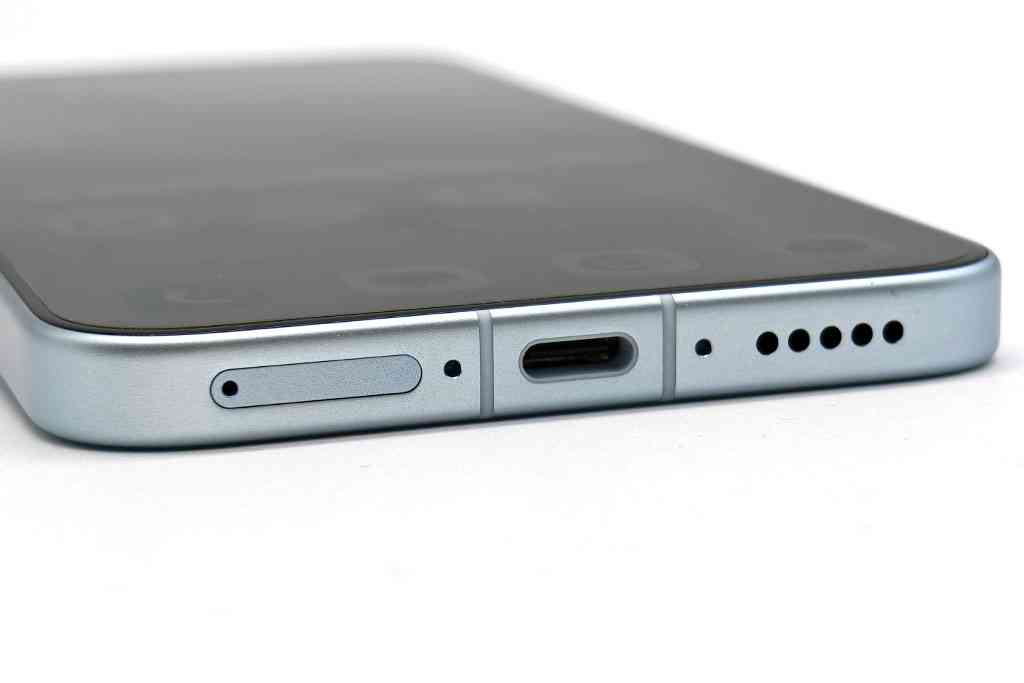 vivo X300 Pro高效能旗艦手機，蔡司鏡全面升級長焦攝力，100倍變焦影像極清晰細緻