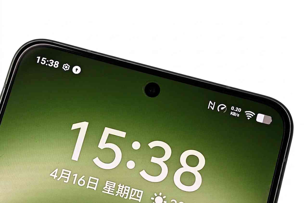 vivo X300 Ultra │專業影像創作旗艦手機，蔡司雙2億鏡拍出電影感