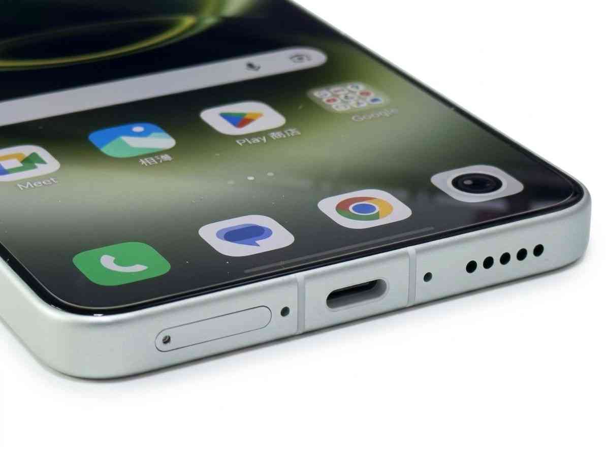vivo X300 Ultra │專業影像創作旗艦手機，蔡司雙2億鏡拍出電影感