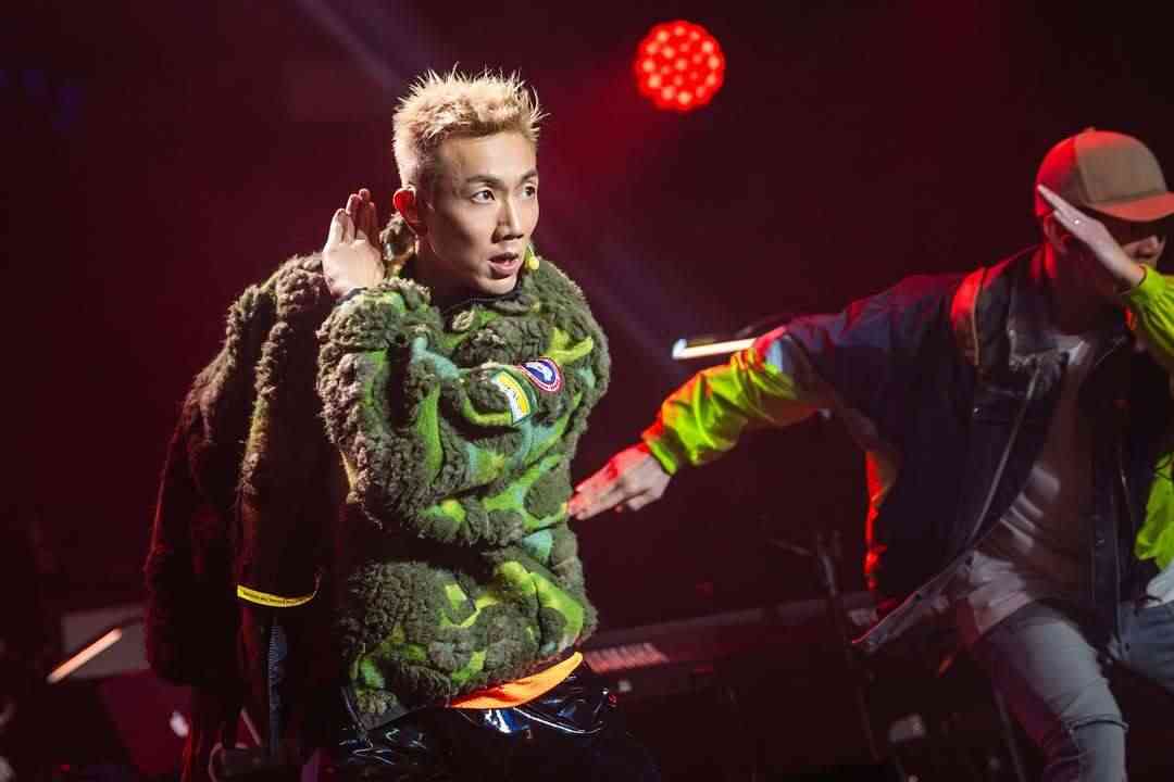 凍齡男神丨香港天后前男友內地開騷大曬麒麟臂　 Fit爆身形獲讚：比後生更靚仔
