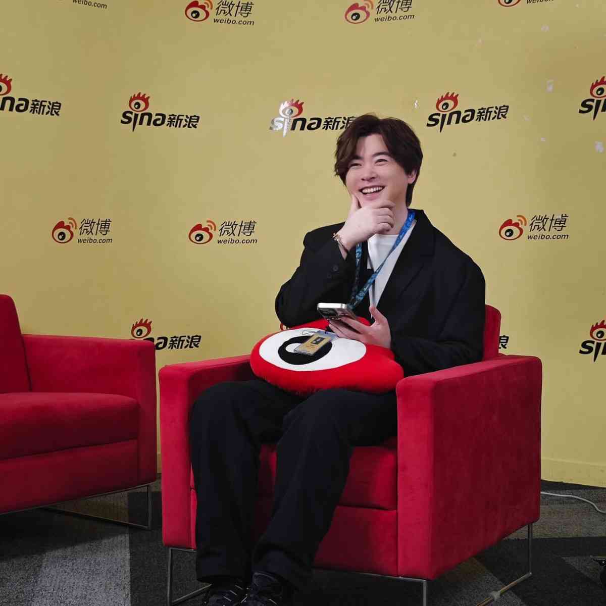 明星健康｜38歲英皇男歌手自爆長期食安眠藥　致神志不清做出「解釋不到的事」