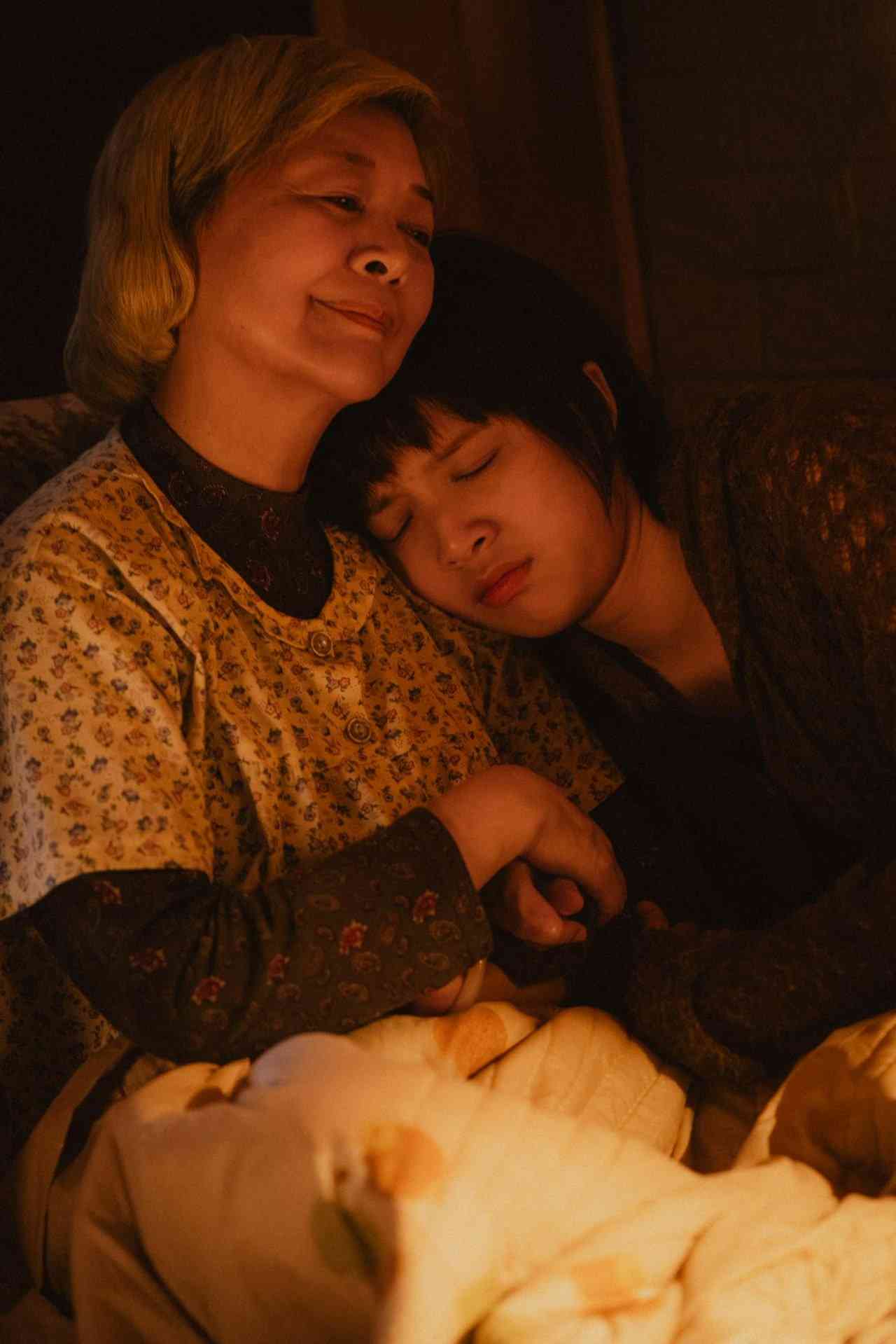 研究揭示講人壞話「傷腦又減壽」!從《金多寶》嫲嫲看善意如何療癒人心 研究揭示講人壞話「傷腦又減壽」!從《金多寶》嫲嫲看善意如何療癒人心