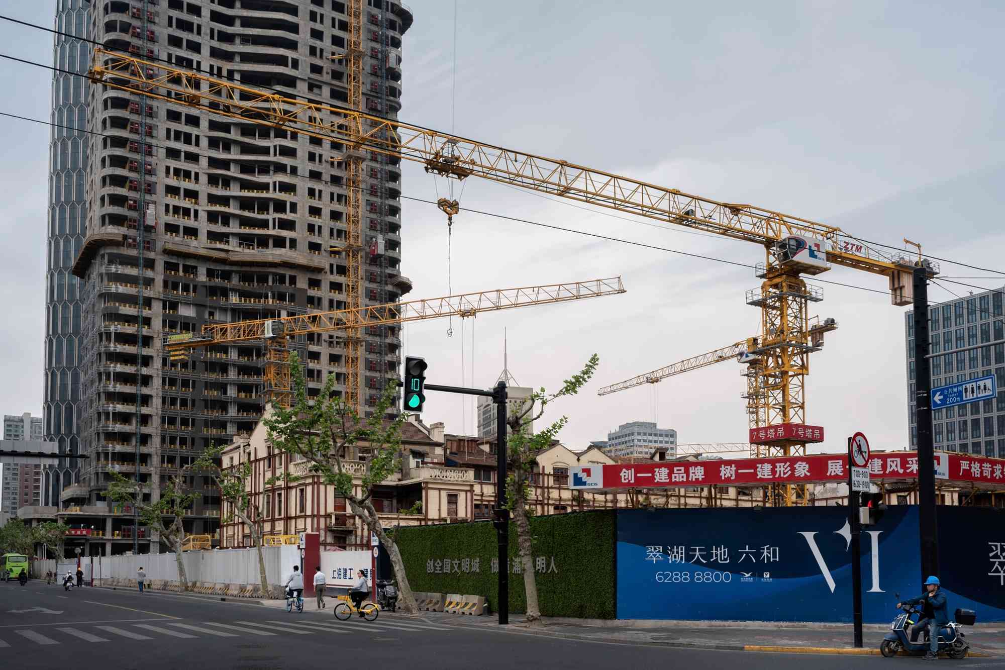 反內捲｜中央「反內捲」提振市場信心，內捲行業料迎價值重估