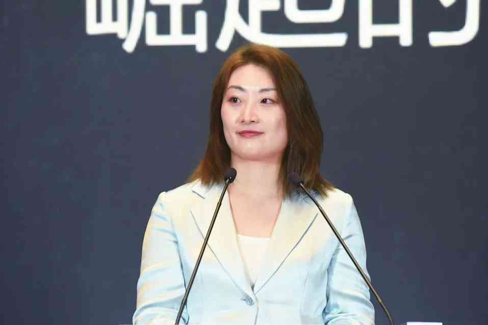 翰森製藥鍾慧娟首膺胡潤中國女首富，前女首富宗馥莉跌至第