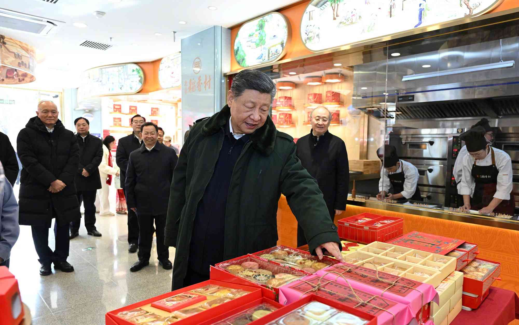 京城近觀|稻香村三件套,主席同款年貨成爆款 京城近觀|稻香村三件套,主席同款年貨成爆款