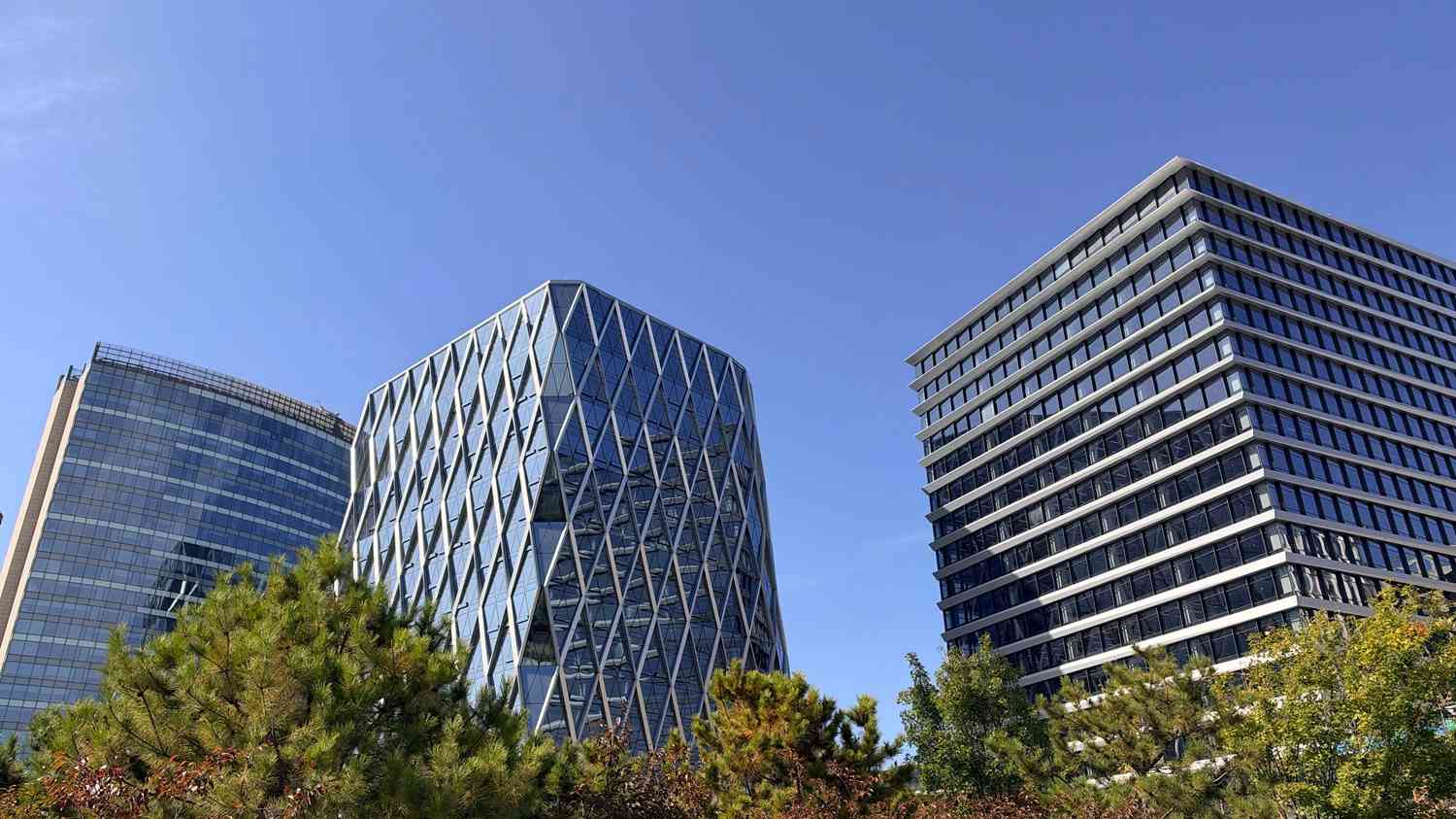 京城近觀|從鰂魚涌到頤堤港,內地首座「太古坊」下月登場 京城近觀|從鰂魚涌到頤堤港,內地首座「太古坊」下月登場