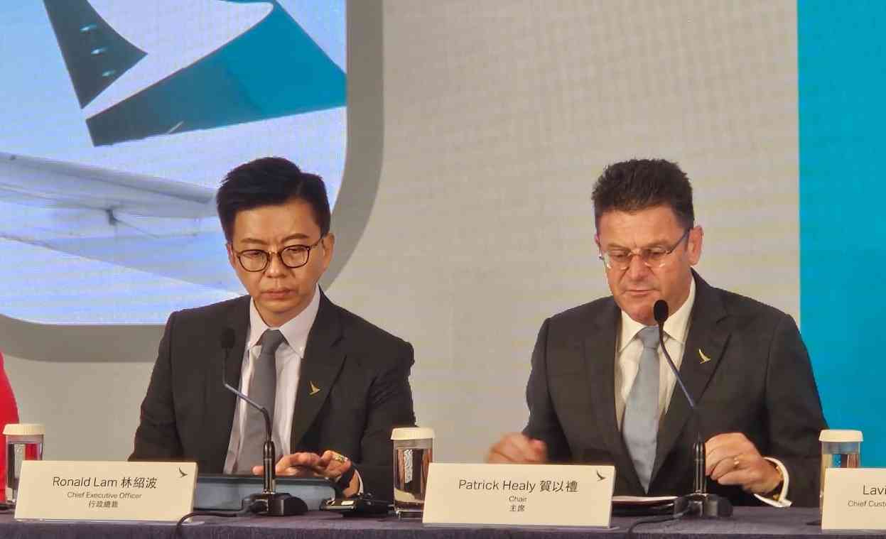 國泰中期多賺1%快運轉蝕，績後跌一成，林紹波冀全年業績穩健