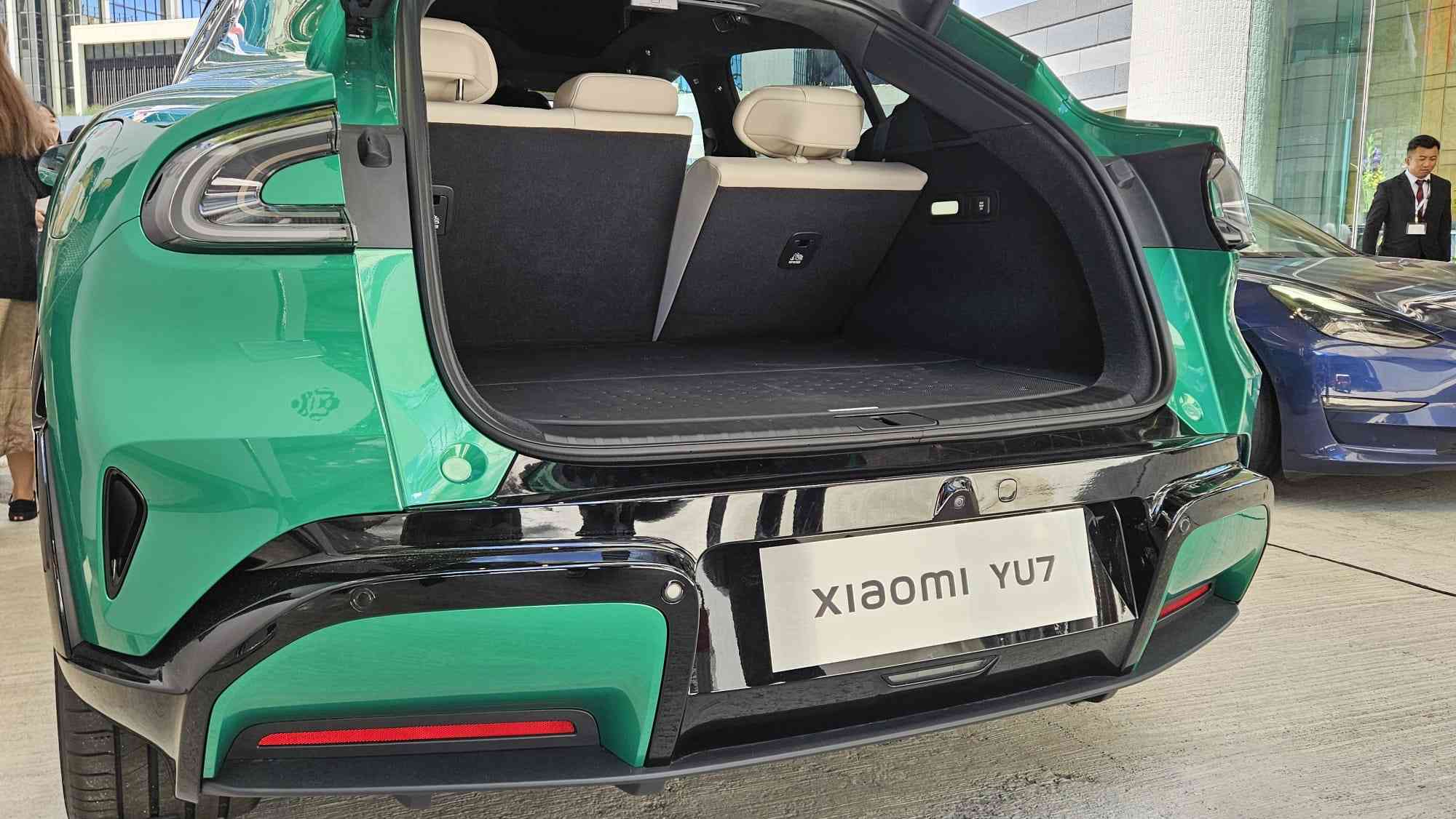 小米 | 首款純電動SUV YU7亮相香港，拓高端及家庭客（多圖）