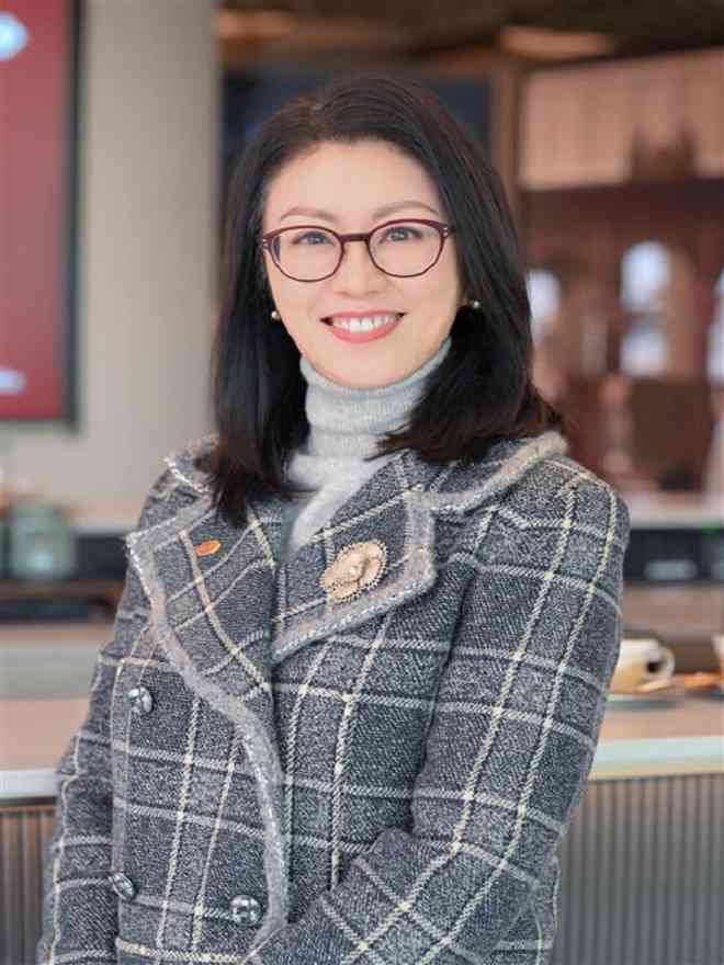 恒生施穎茵10月退任行政總裁，調回滙豐出任香港區副主席，林慧虹接任恒生行政總裁