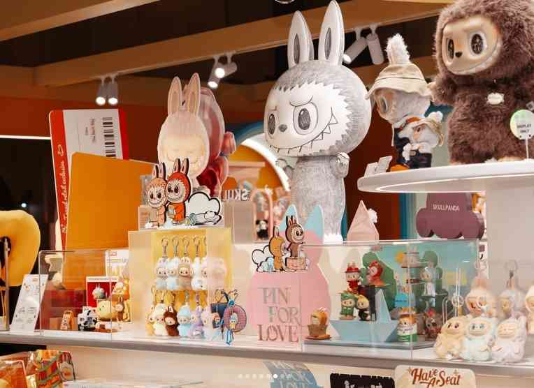 泡泡瑪特 | 中東首店設於多哈機場，推行24小時營業