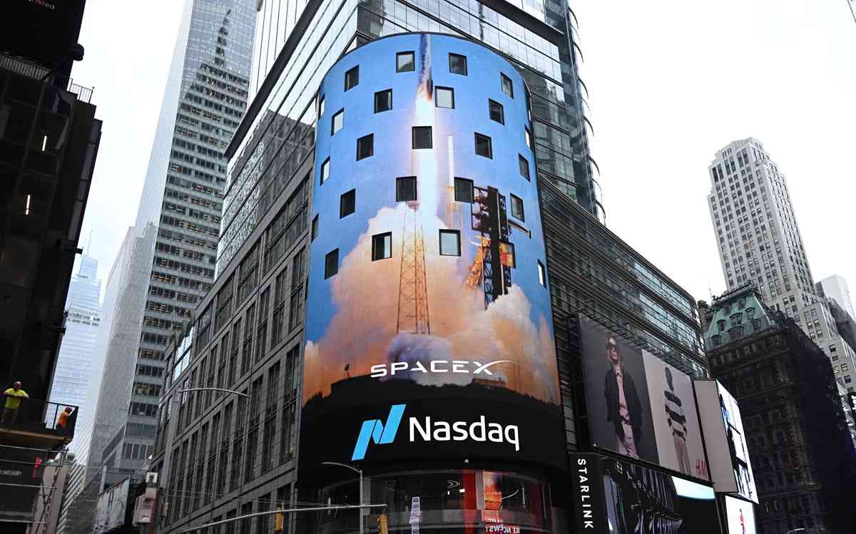美股收盤 | 道指收市升353點，SpaceX首日掛牌升19%