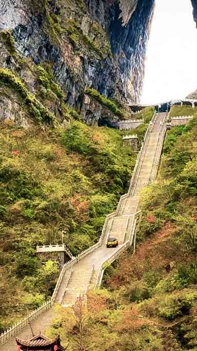  奇瑞 | FOCUS | 挑戰天梯撞護欄，車圈流量焦慮症
