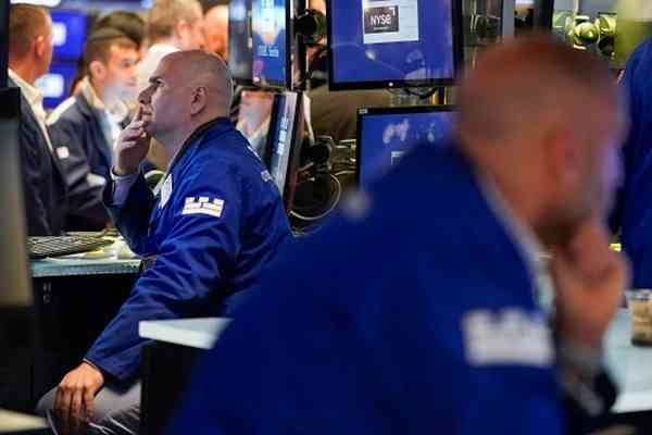 流動性 | FOCUS | 錢「潮」褪去萬物可拋，比特幣如「金絲雀」