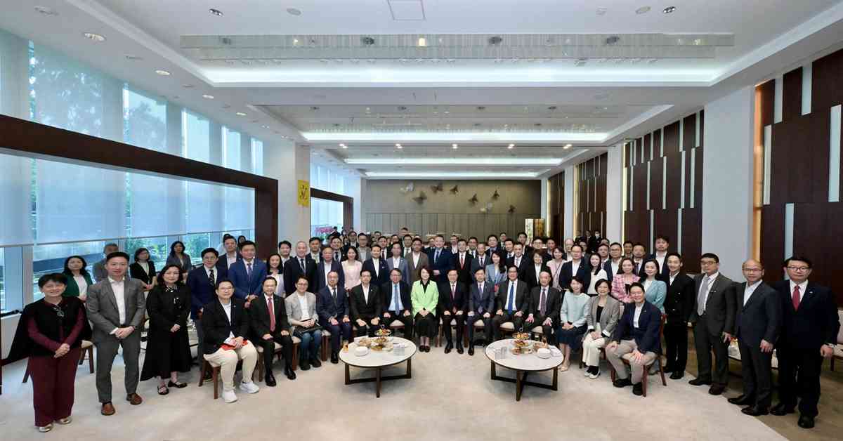 李家超：對談交流會增進了解加強共識，不會取代現有行政立法已推行的交流方法