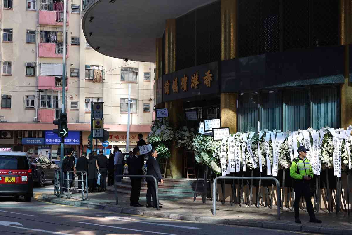 各界弔唁董建華圖輯