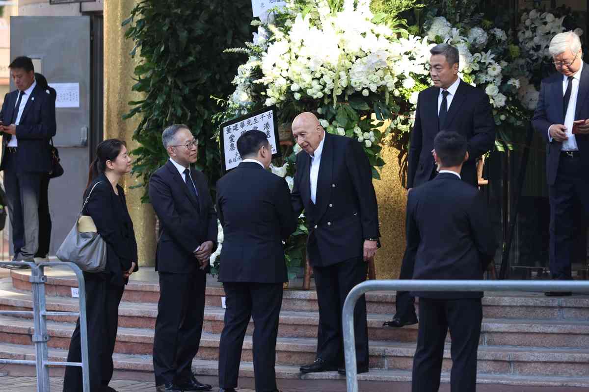 各界弔唁董建華圖輯