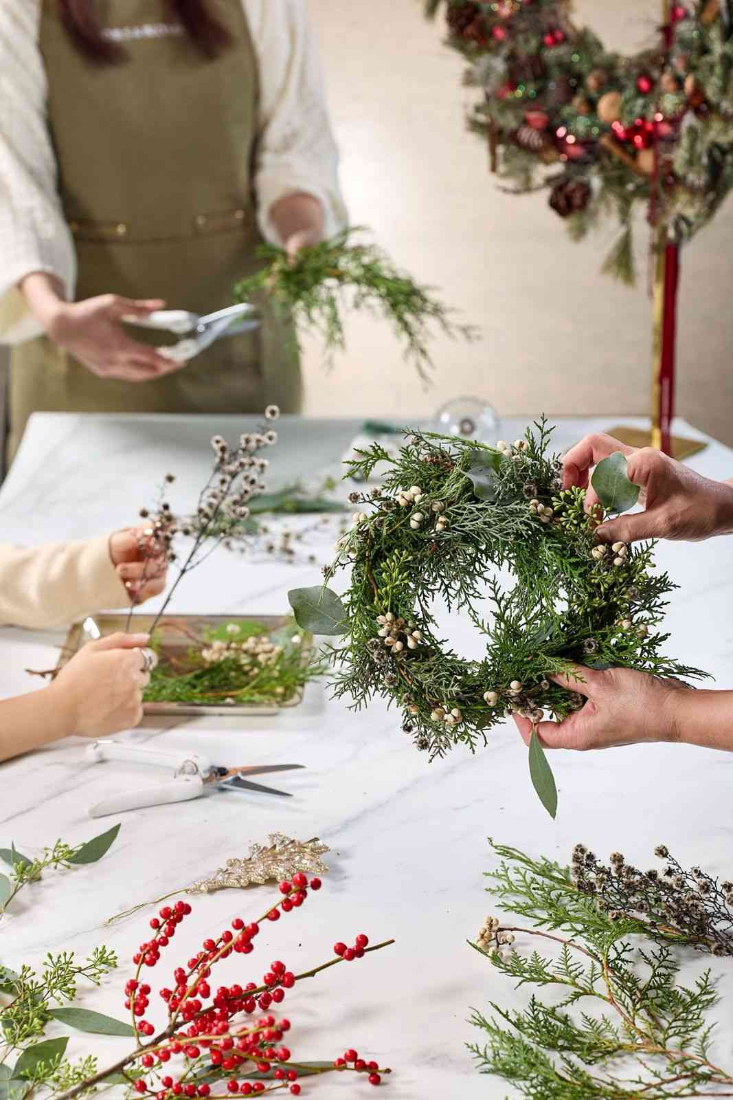 聖誕自助餐2025︱沙田凱悅海鮮＋蛇羹＋大閘蟹任食，下午茶每位$244起＋聖誕花環工作坊