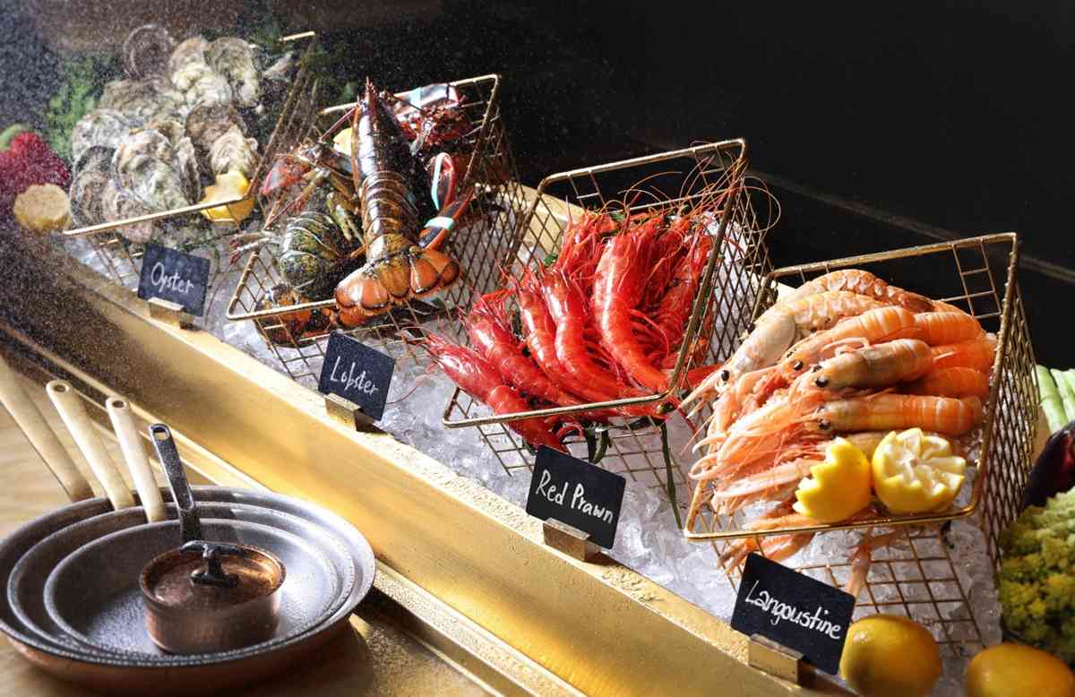 聖誕自助餐2025︱港麗酒店早鳥75折+半自助晚餐生蠔放題+Brunch任飲香檳+聖誕老人會面 聖誕自助餐2025︱港麗酒店早鳥75折+半自助晚餐生蠔放題+Brunch任飲香檳+聖誕老人會面