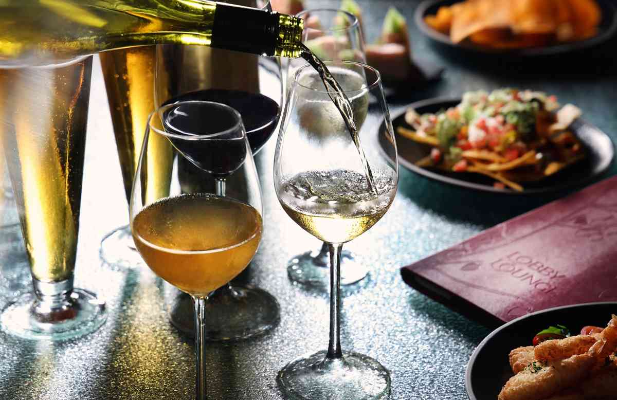 聖誕自助餐2025︱港麗酒店早鳥75折+半自助晚餐生蠔放題+Brunch任飲香檳+聖誕老人會面 聖誕自助餐2025︱港麗酒店早鳥75折+半自助晚餐生蠔放題+Brunch任飲香檳+聖誕老人會面