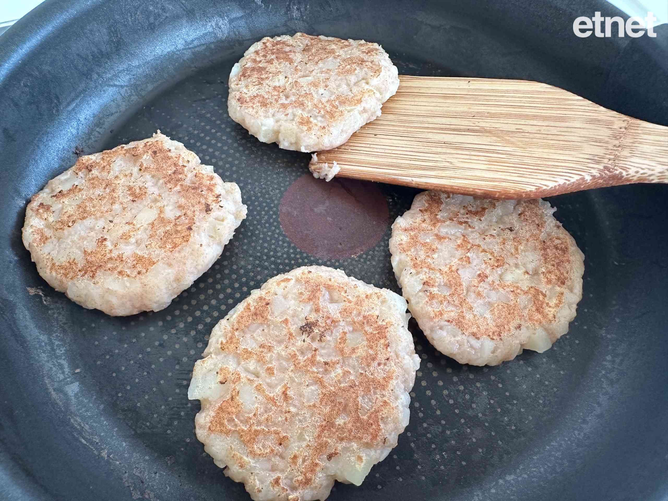 無麩質素食譜：香煎薯仔漢堡 &nbsp;薯餅代麵包麩質過敏朋友啱食